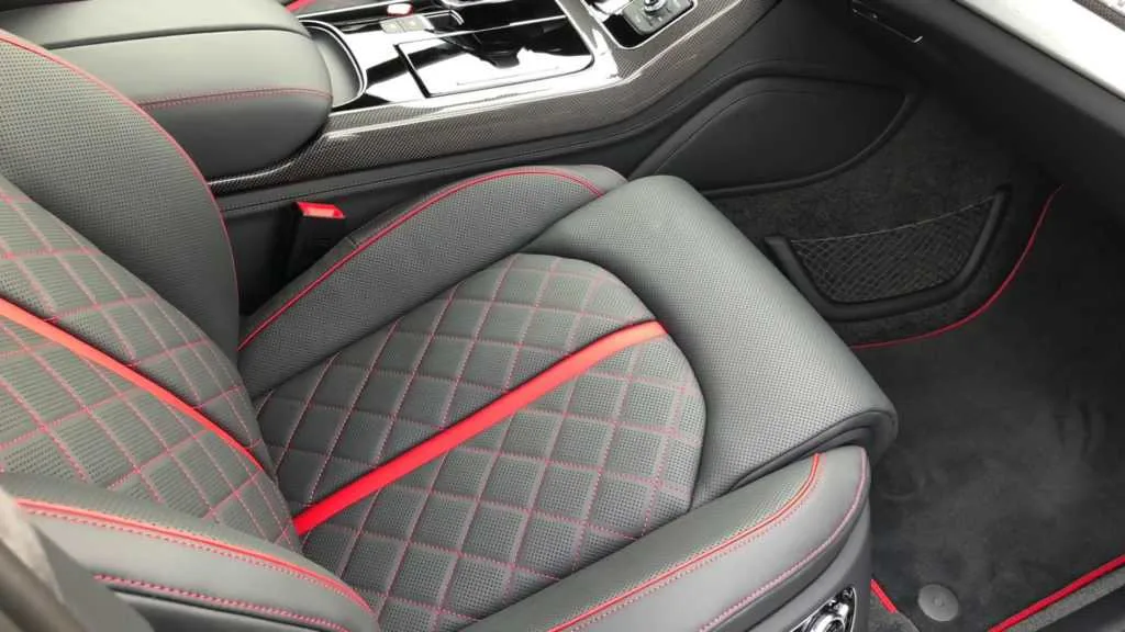 Illustration zum Beitrag „Audi S8 Plus im Überblick“