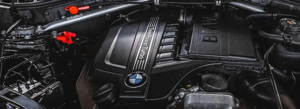 Illustration for the article "BMW in trouble: the diesel scandal in Germany"