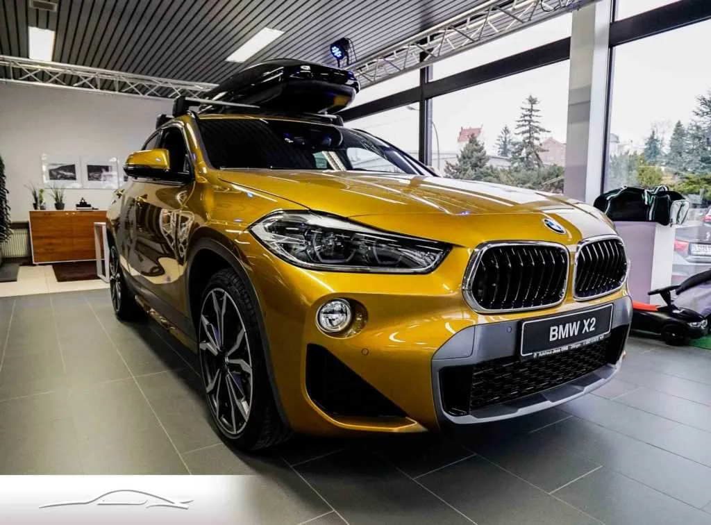 Illustration for the article "Review of the new BMW X2 2018"