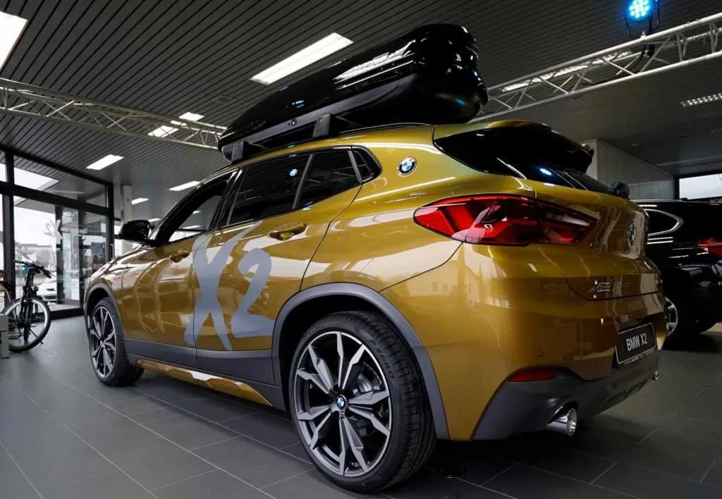 Illustration for the article "Review of the new BMW X2 2018"