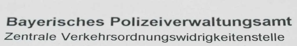 Illustration for the article "Speeding on German autobahns is punishable by a fine."