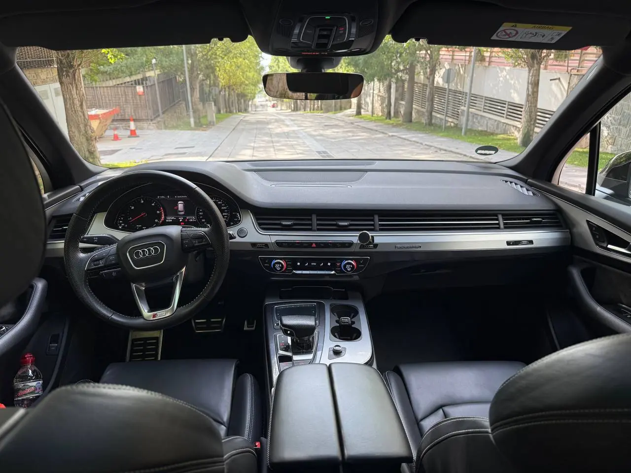 Audi Q7 3.0 TDI quattro S line · 7 Sitze · Luftfederung · Panorama · 360°-Kamera · 9