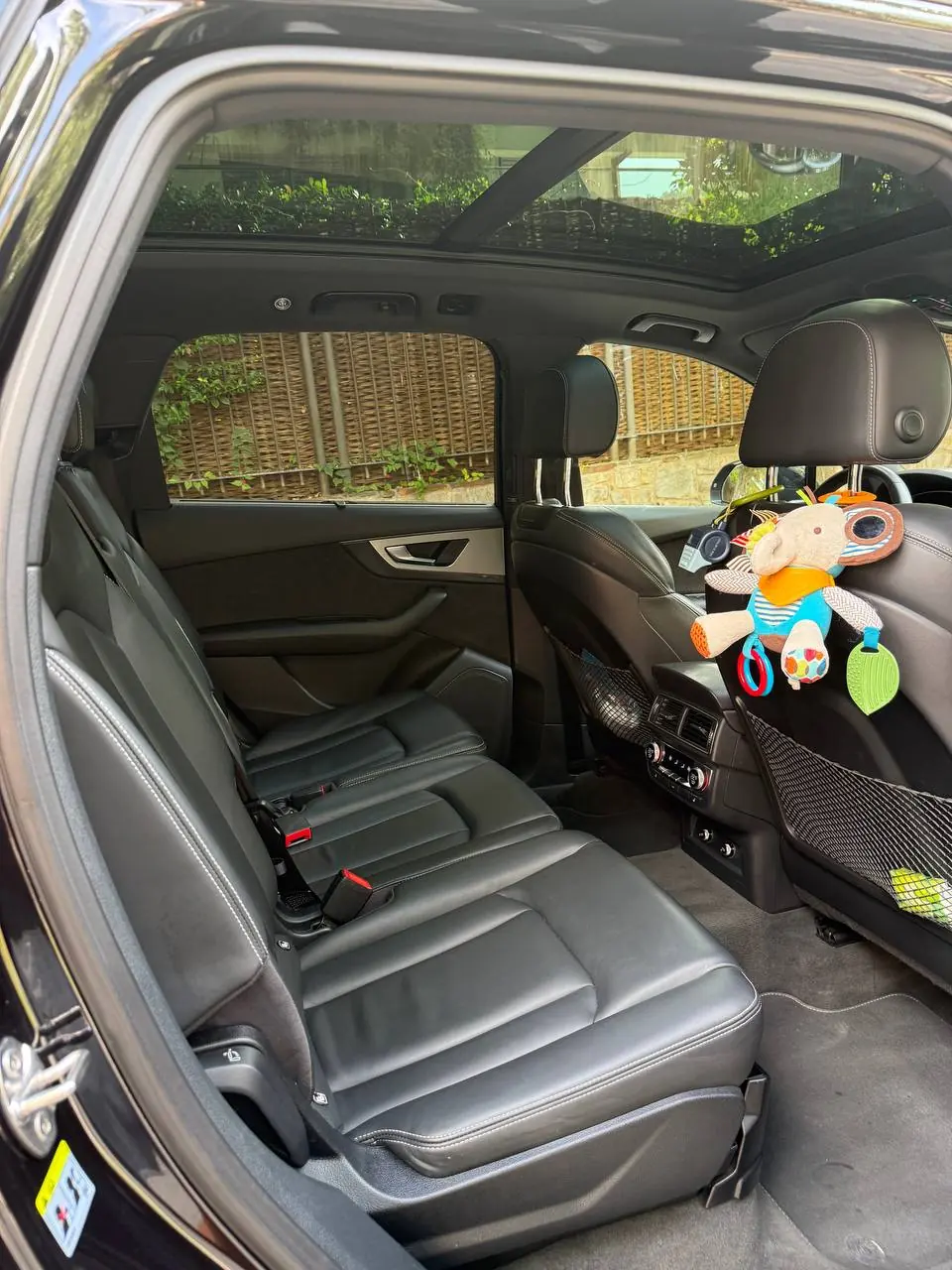 Audi Q7 3.0 TDI quattro S line · 7 Sitze · Luftfederung · Panorama · 360°-Kamera · 17