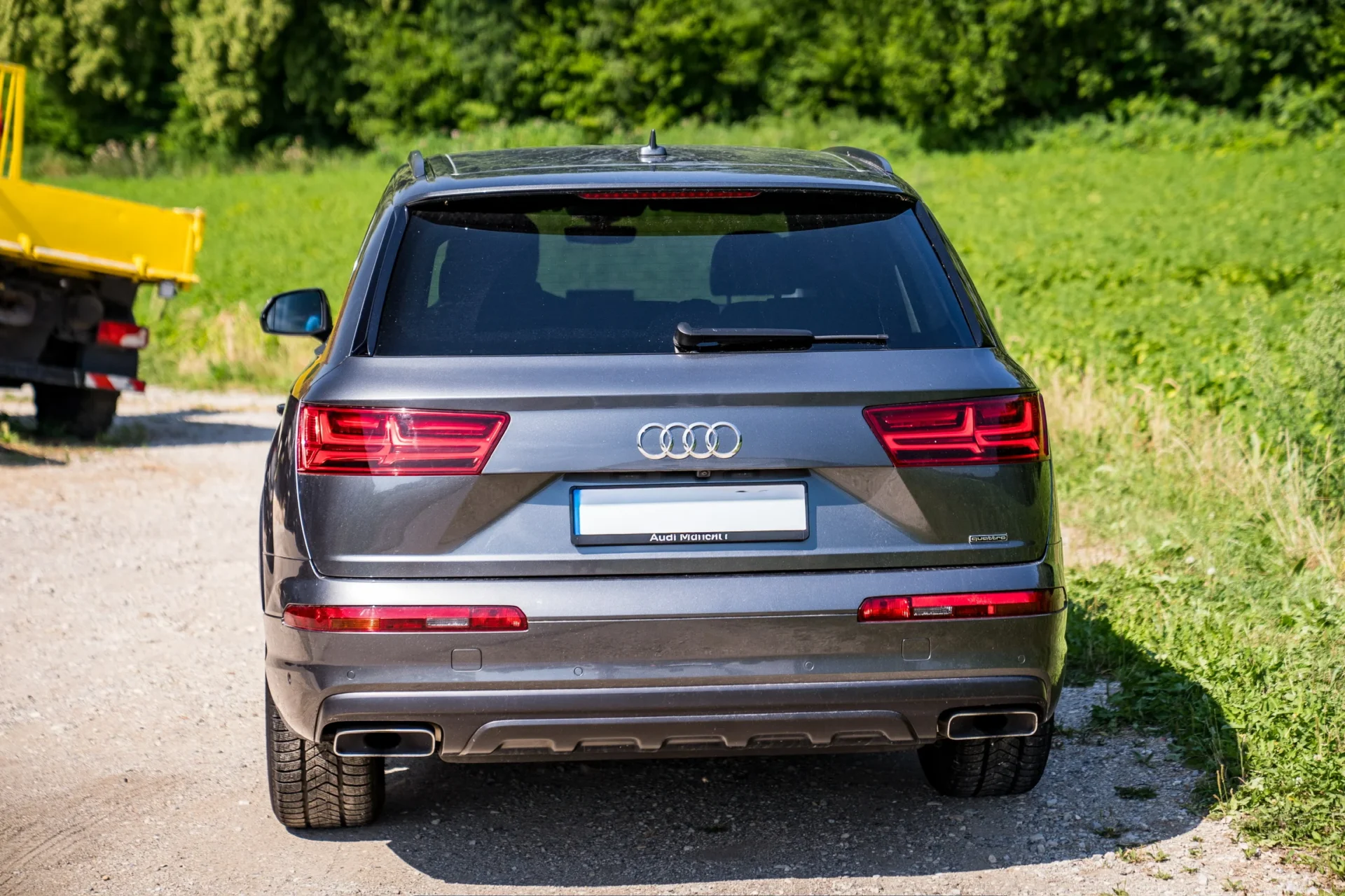 Audi Q7 3.0 TDI quattro · 7 Sitze · Matrix LED · 2