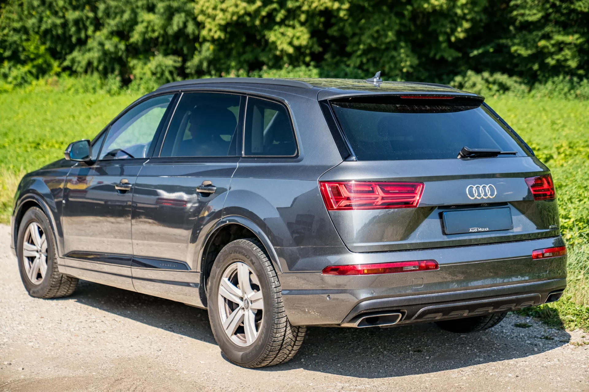 Audi Q7 3.0 TDI quattro · 7 Sitze · Matrix LED · 3