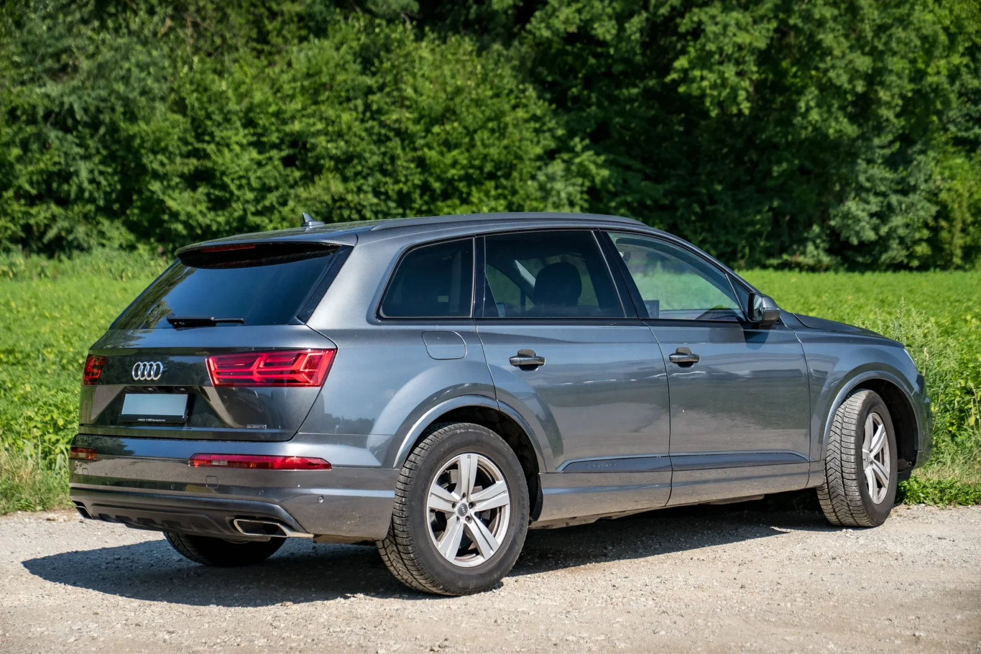 Audi Q7 3.0 TDI quattro · 7 Sitze · Matrix LED · 9