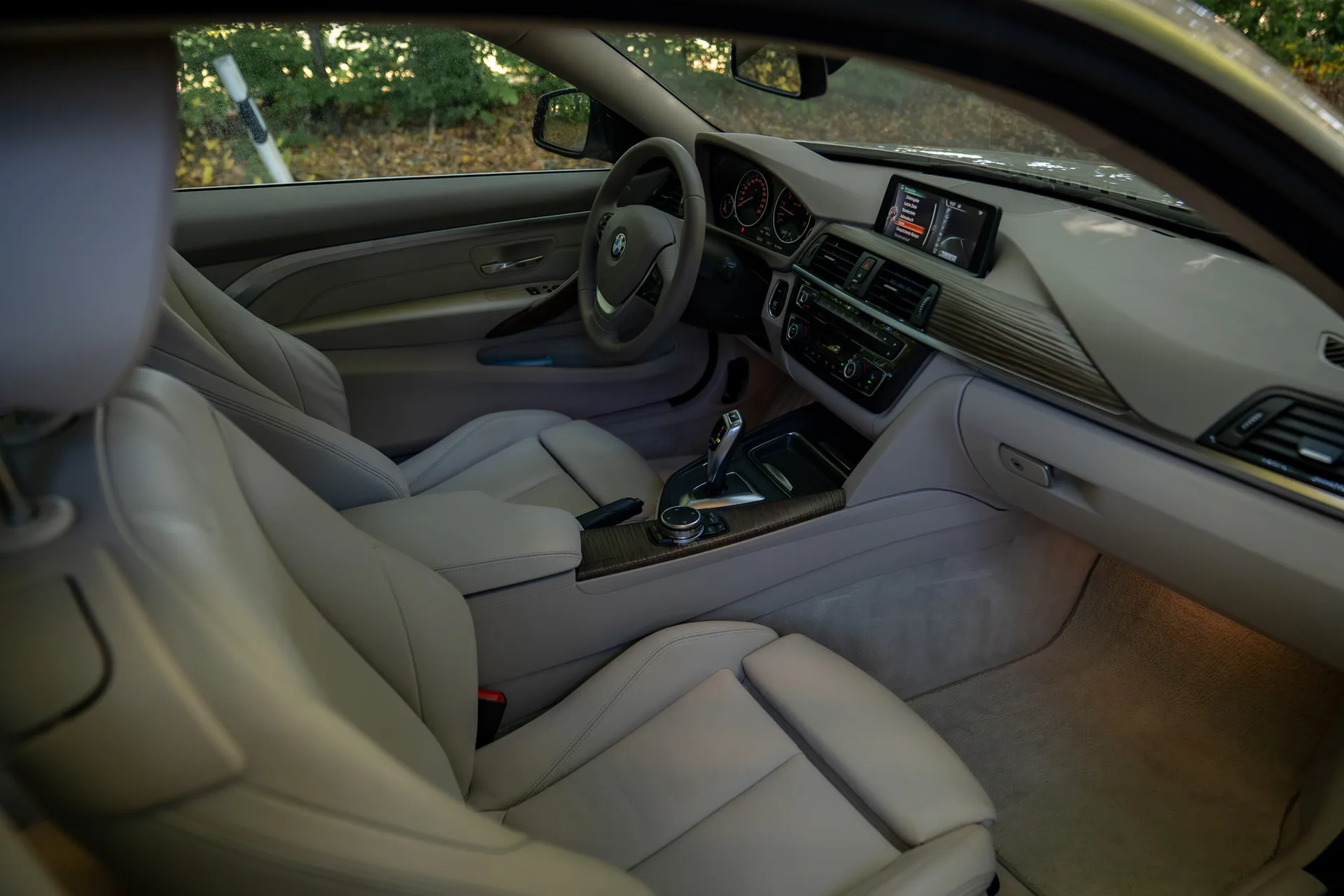 BMW 428i xDrive Coupé Modern Line · 1. Hand · 245 PS · Steptronic · HU neu zur Übergabe · Vorderachsgetriebe neu · 21