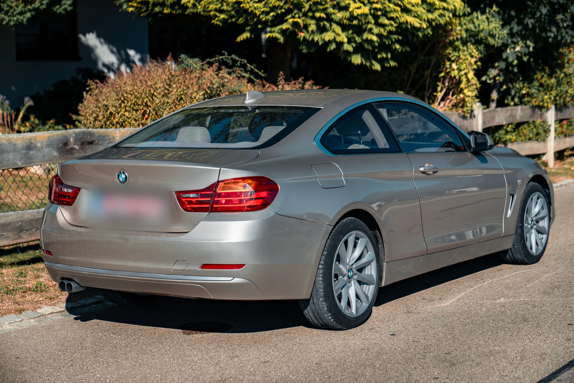 BMW 428i xDrive Coupé Modern Line · 1. Hand · 245 PS · Steptronic · HU neu zur Übergabe · Vorderachsgetriebe neu · 17