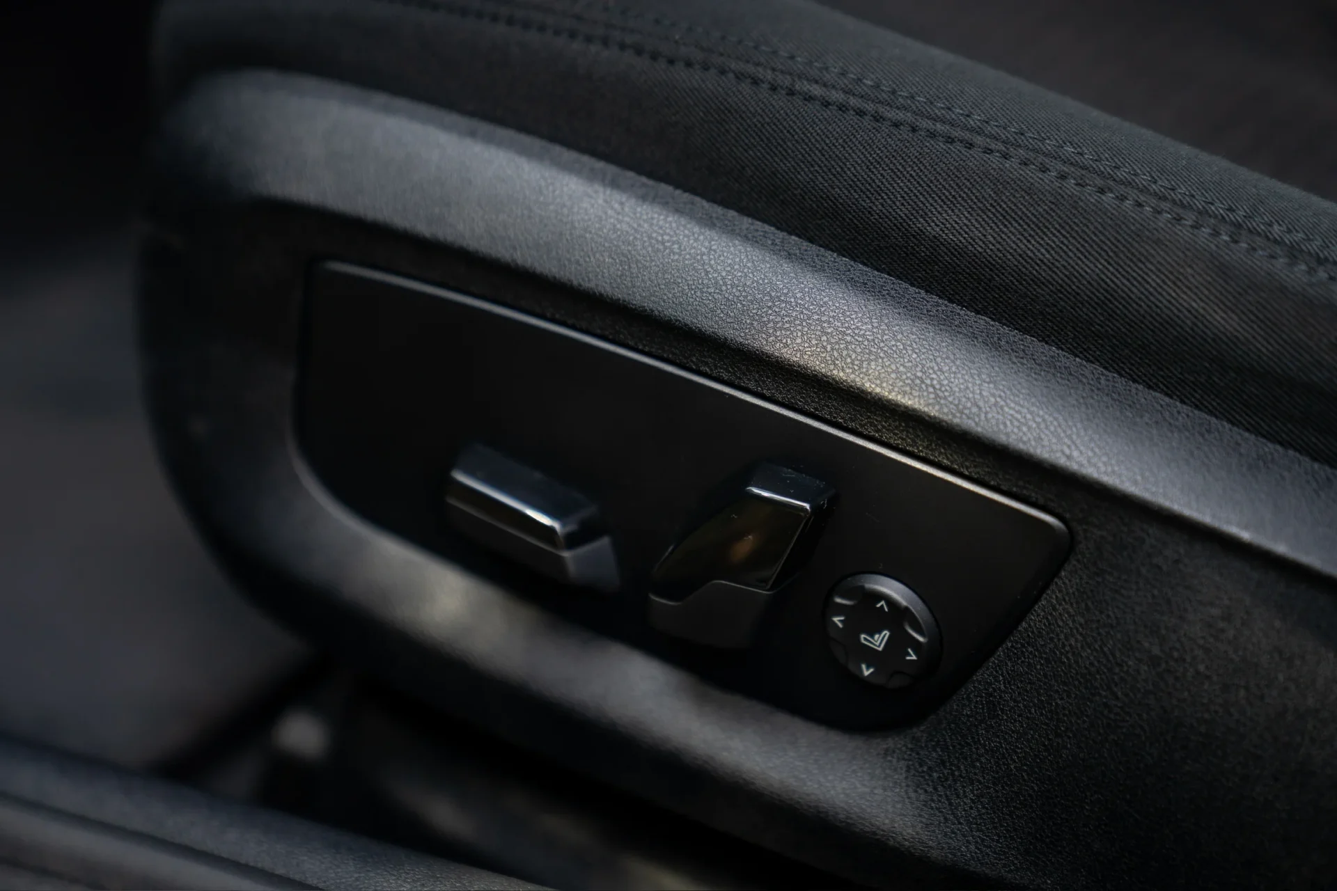 BMW 520d Touring Automatik · ACC · LED · Kamera · AHK · 23