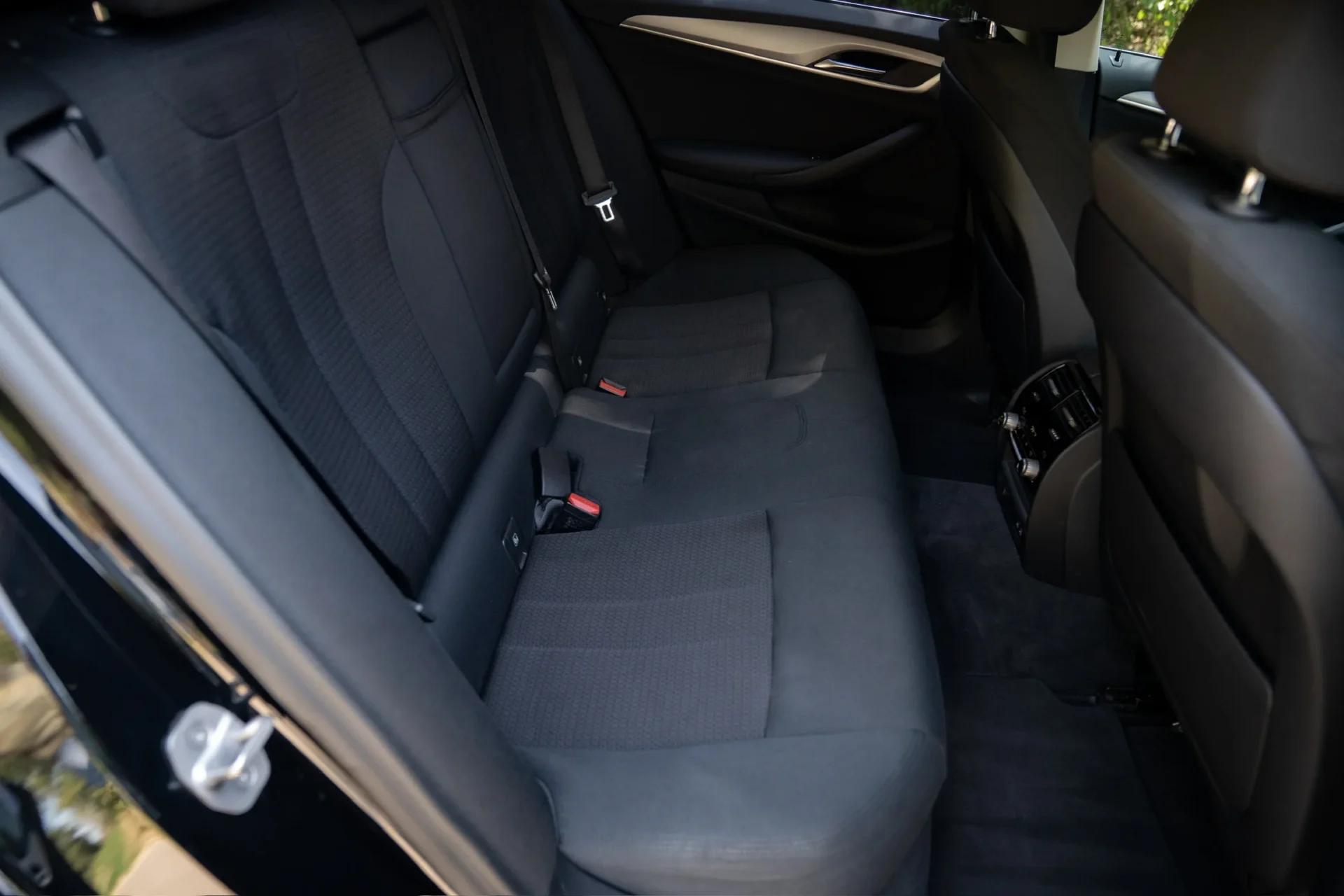 BMW 520d Touring Automatik · ACC · LED · Kamera · AHK · 28
