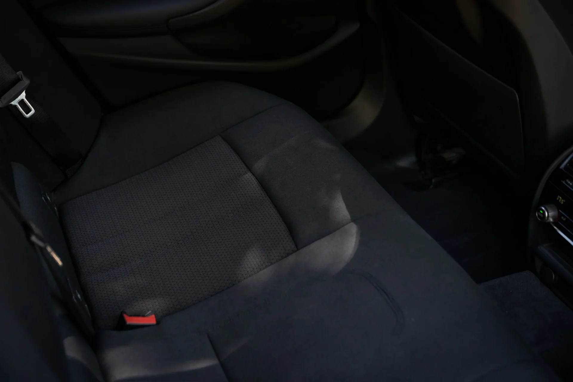 BMW 520d Touring Automatik · ACC · LED · Kamera · AHK · 29