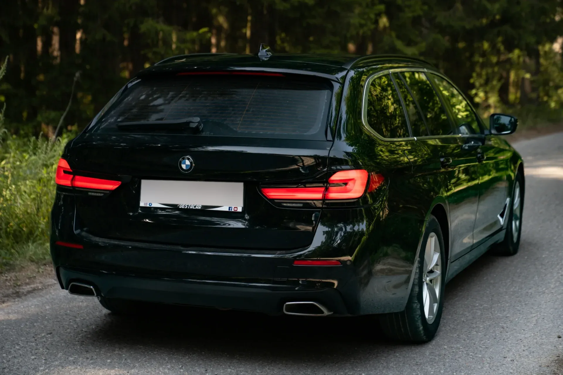 BMW 520d Touring Automatik · ACC · LED · Kamera · AHK · 2