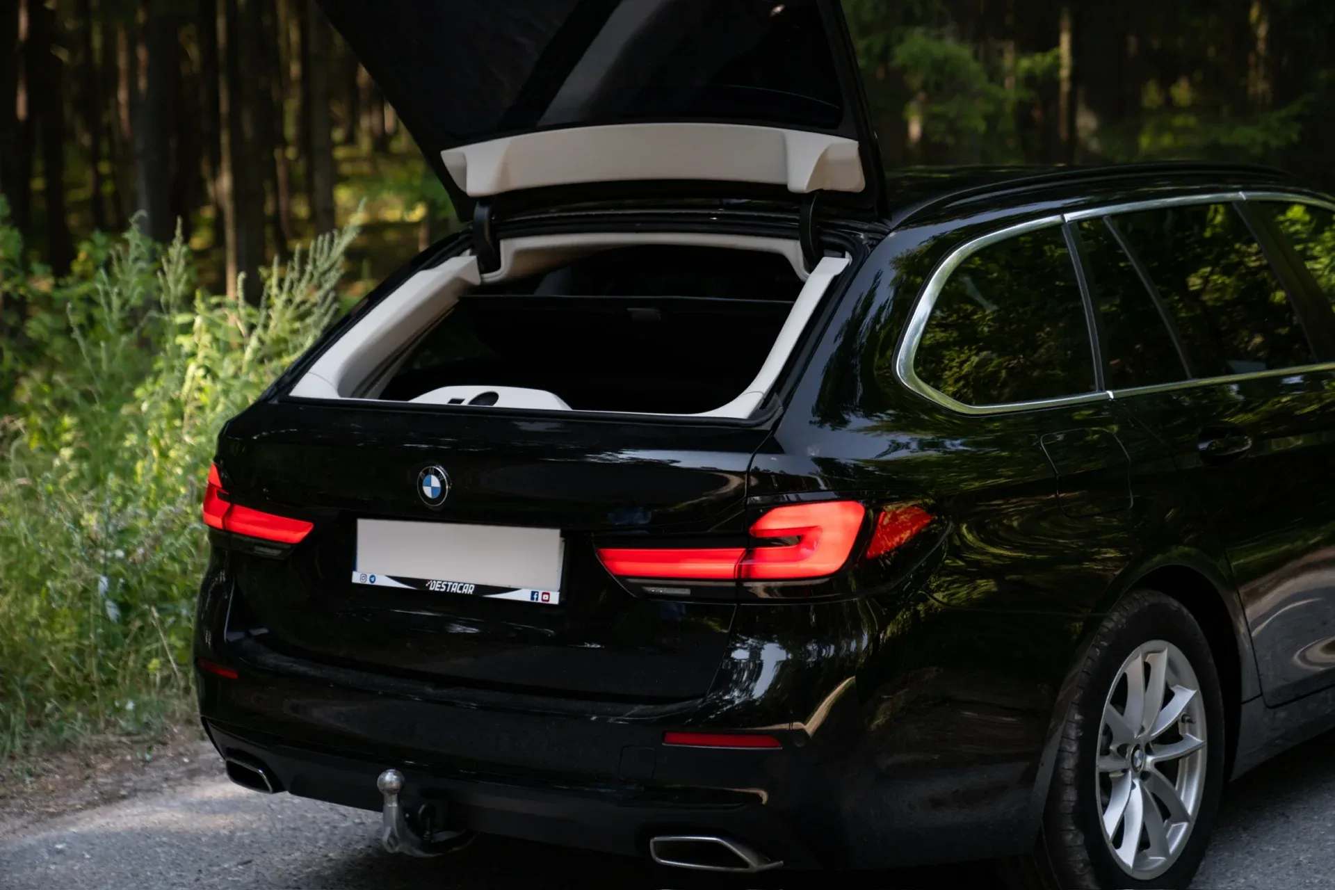 BMW 520d Touring Automatik · ACC · LED · Kamera · AHK · 5