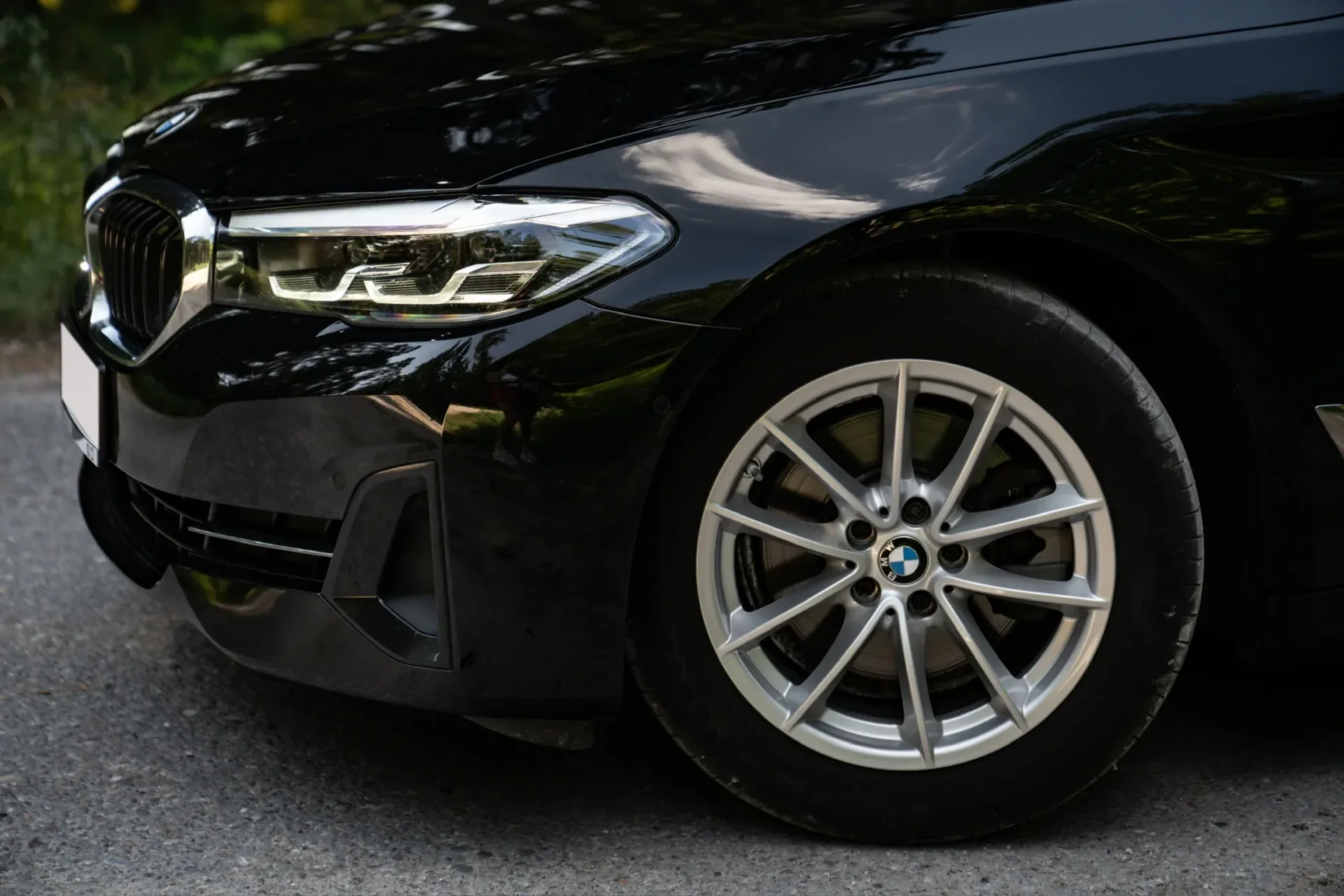 BMW 520d Touring Automatik · ACC · LED · Kamera · AHK · 10