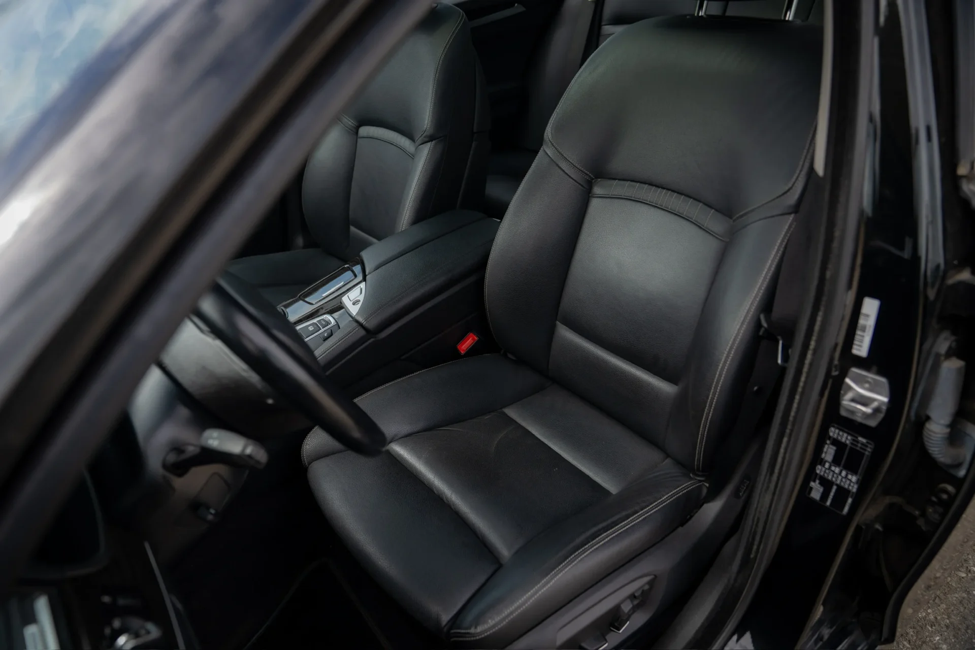 BMW 525d Touring · Panorama · Harman Kardon · AHK · 20