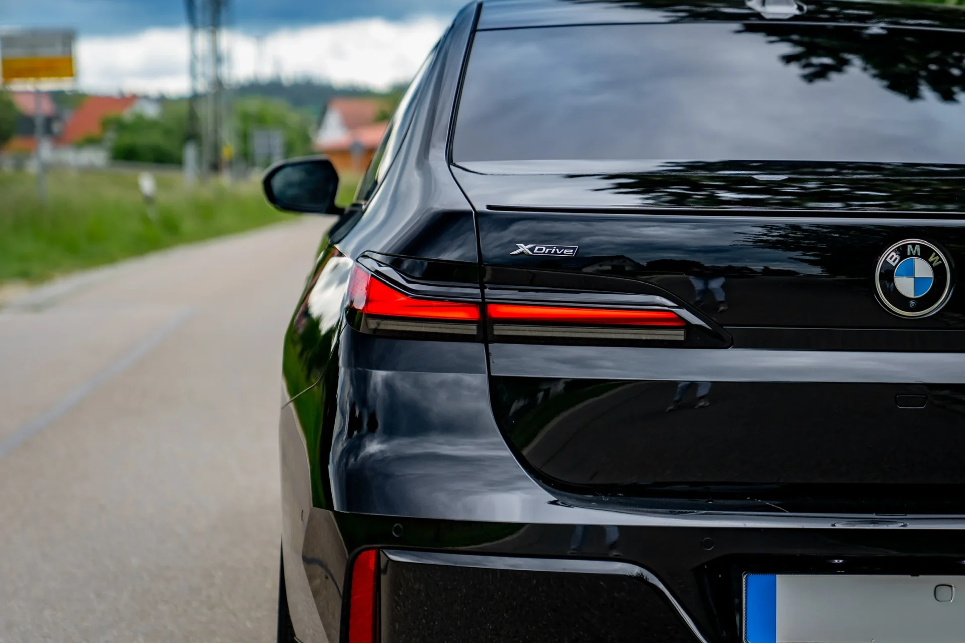 BMW 740d xDrive M Sport · Executive Lounge · unfallfrei · Full-Service · BMW Individual Merino Tartufo · 6