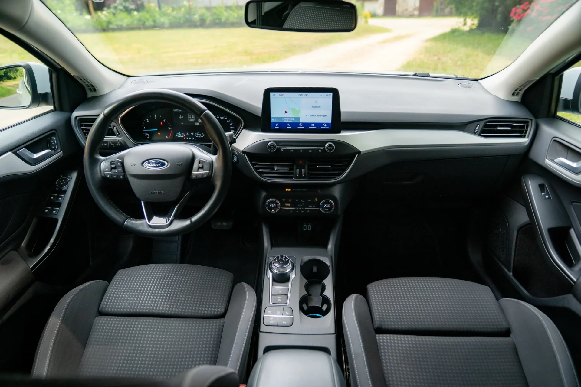 Ford Focus Turnier Cool & Connect 1.5 EcoBlue AT8 · ACC · Keyless · LED · 25