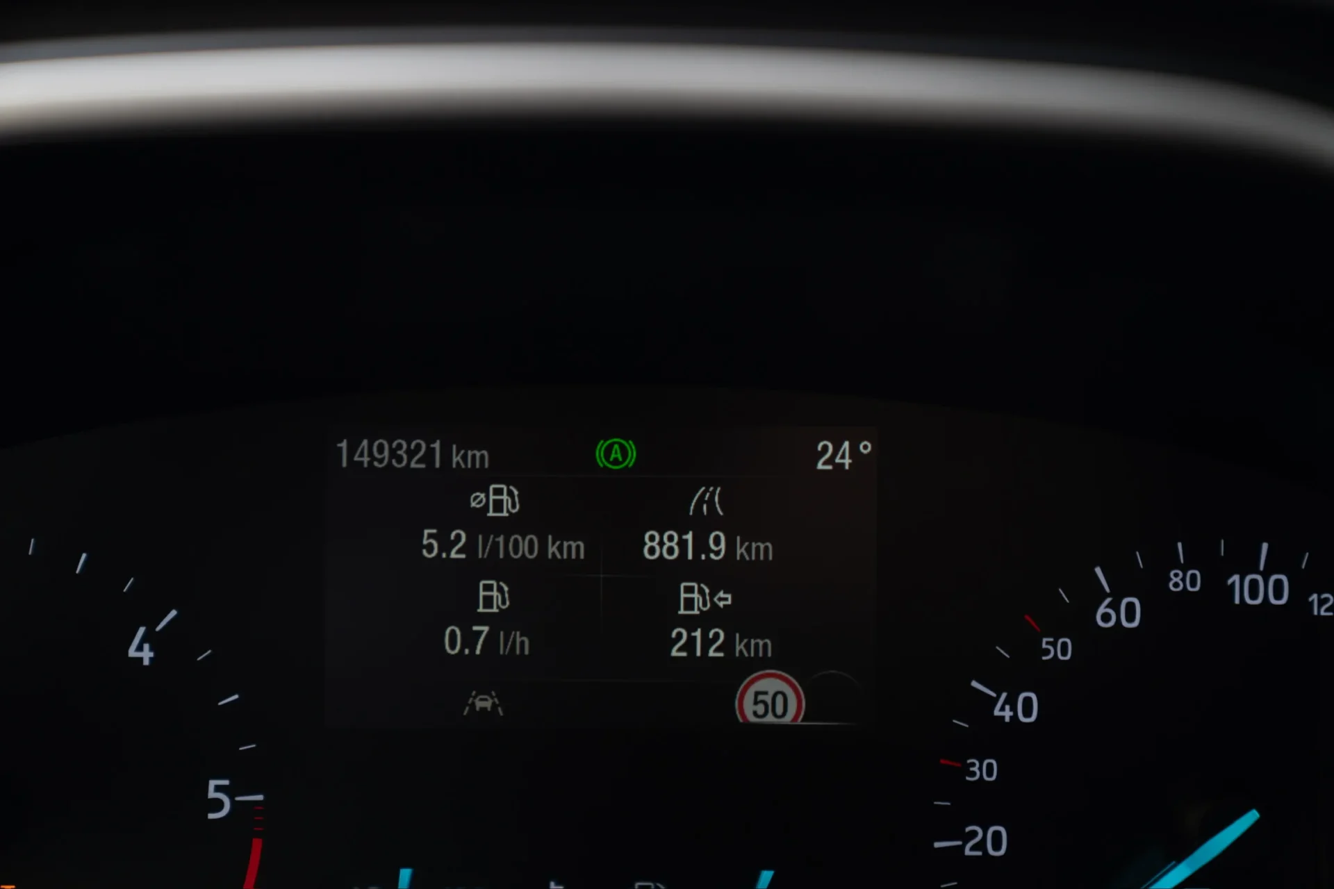 Ford Focus Turnier Cool & Connect 1.5 EcoBlue AT8 · ACC · Keyless · LED · 26