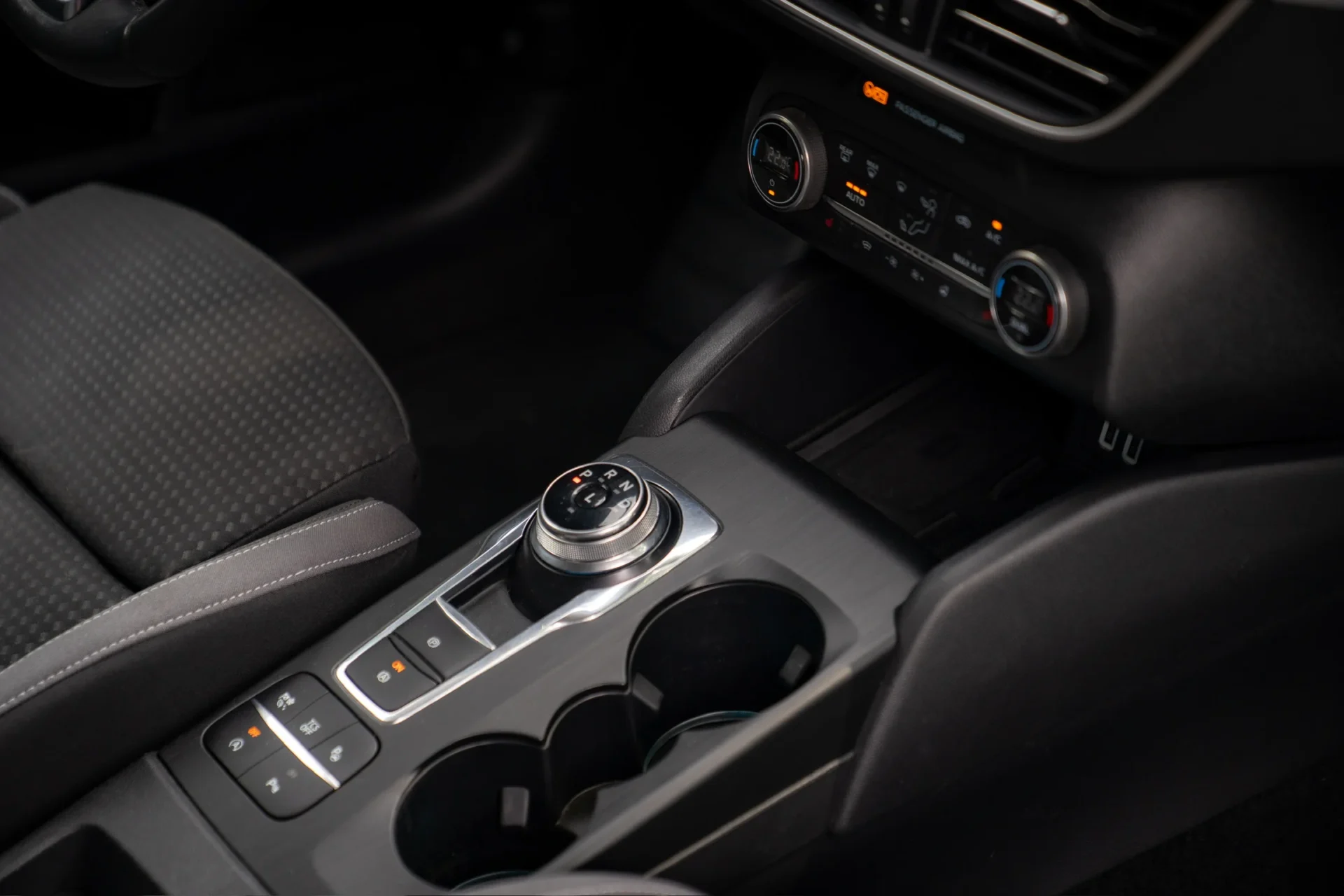 Ford Focus Turnier Cool & Connect 1.5 EcoBlue AT8 · ACC · Keyless · LED · 35