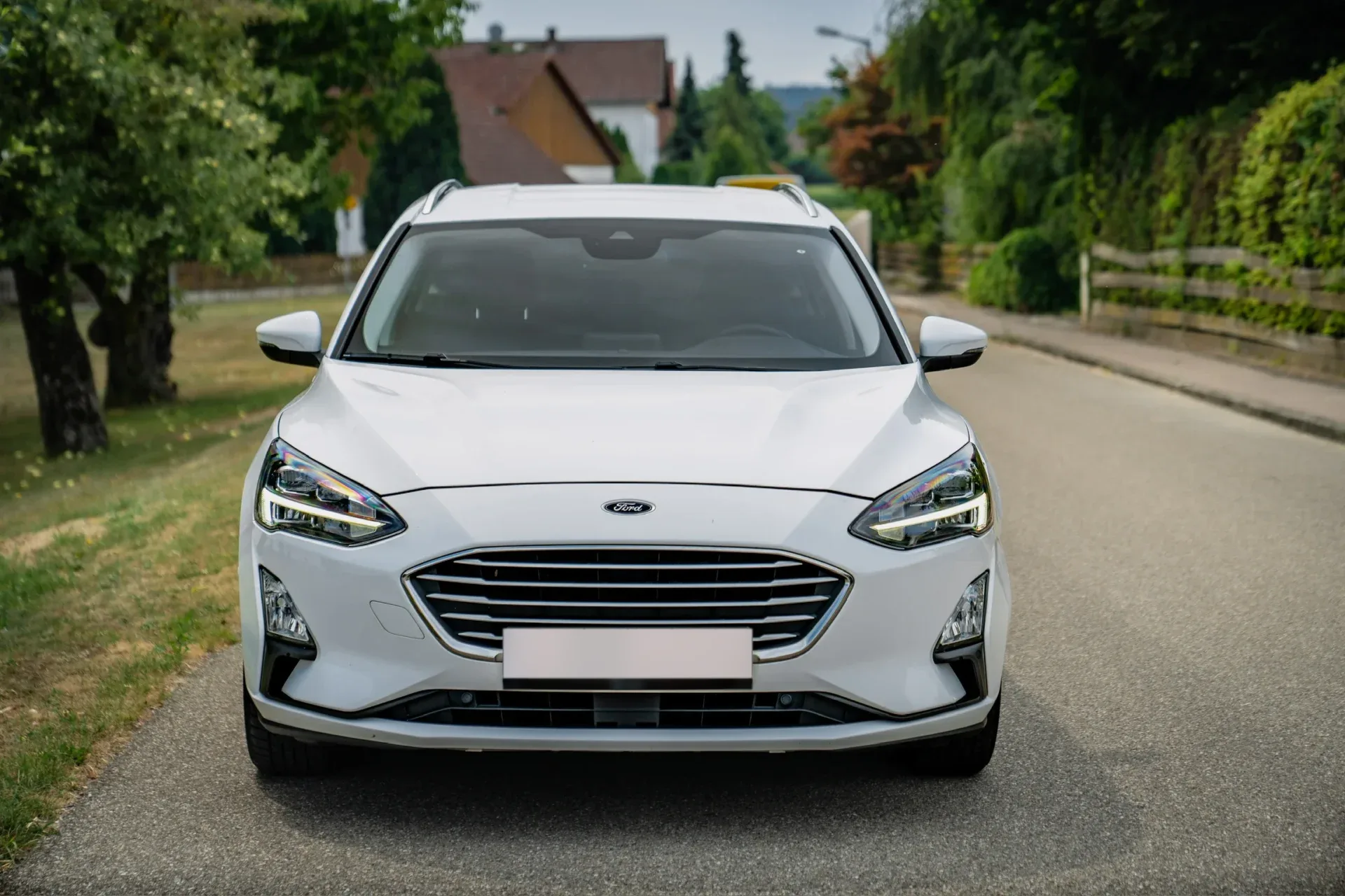 Ford Focus Turnier Cool & Connect 1.5 EcoBlue AT8 · ACC · Keyless · LED · 12