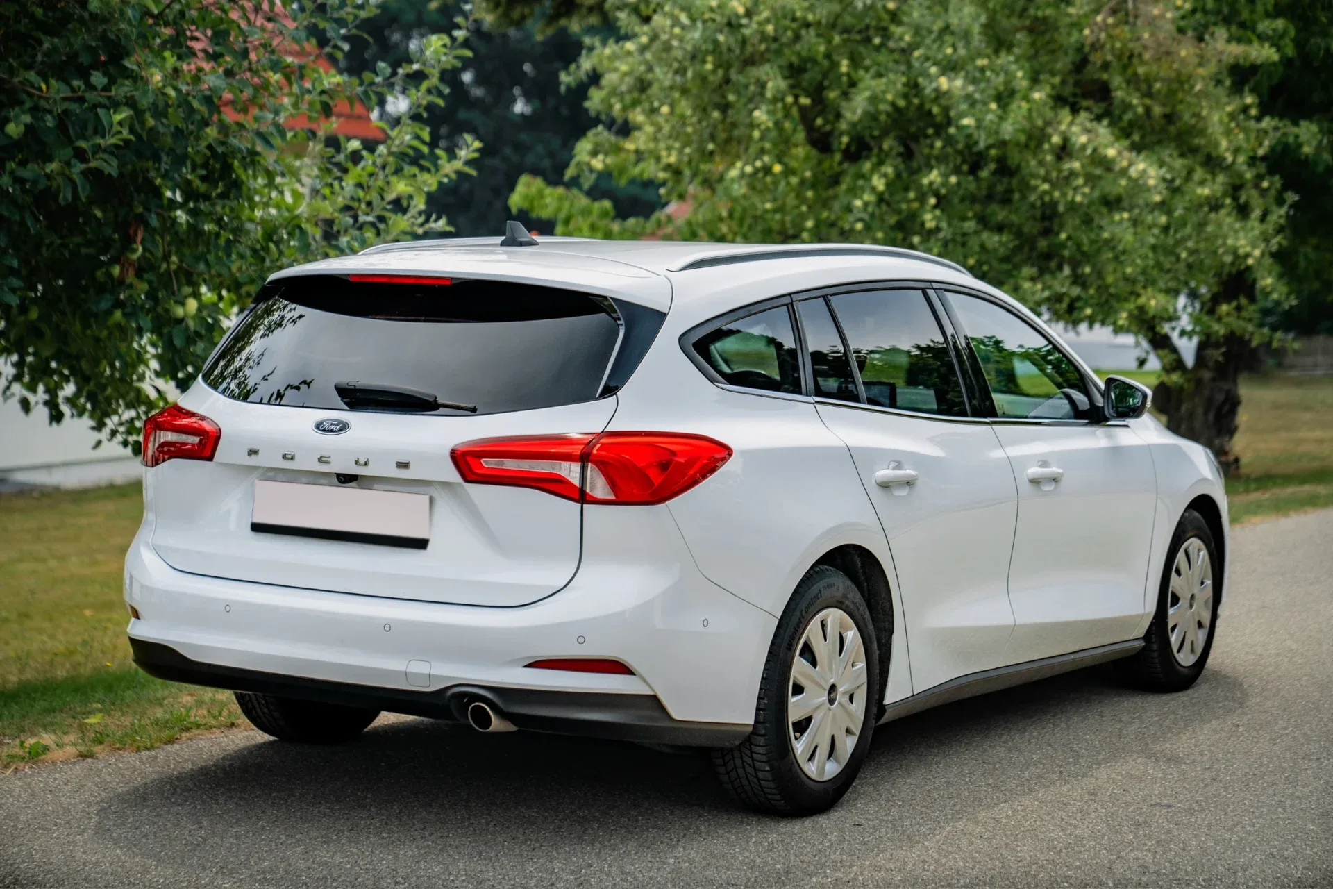 Ford Focus Turnier Cool & Connect 1.5 EcoBlue AT8 · ACC · Keyless · LED · 14