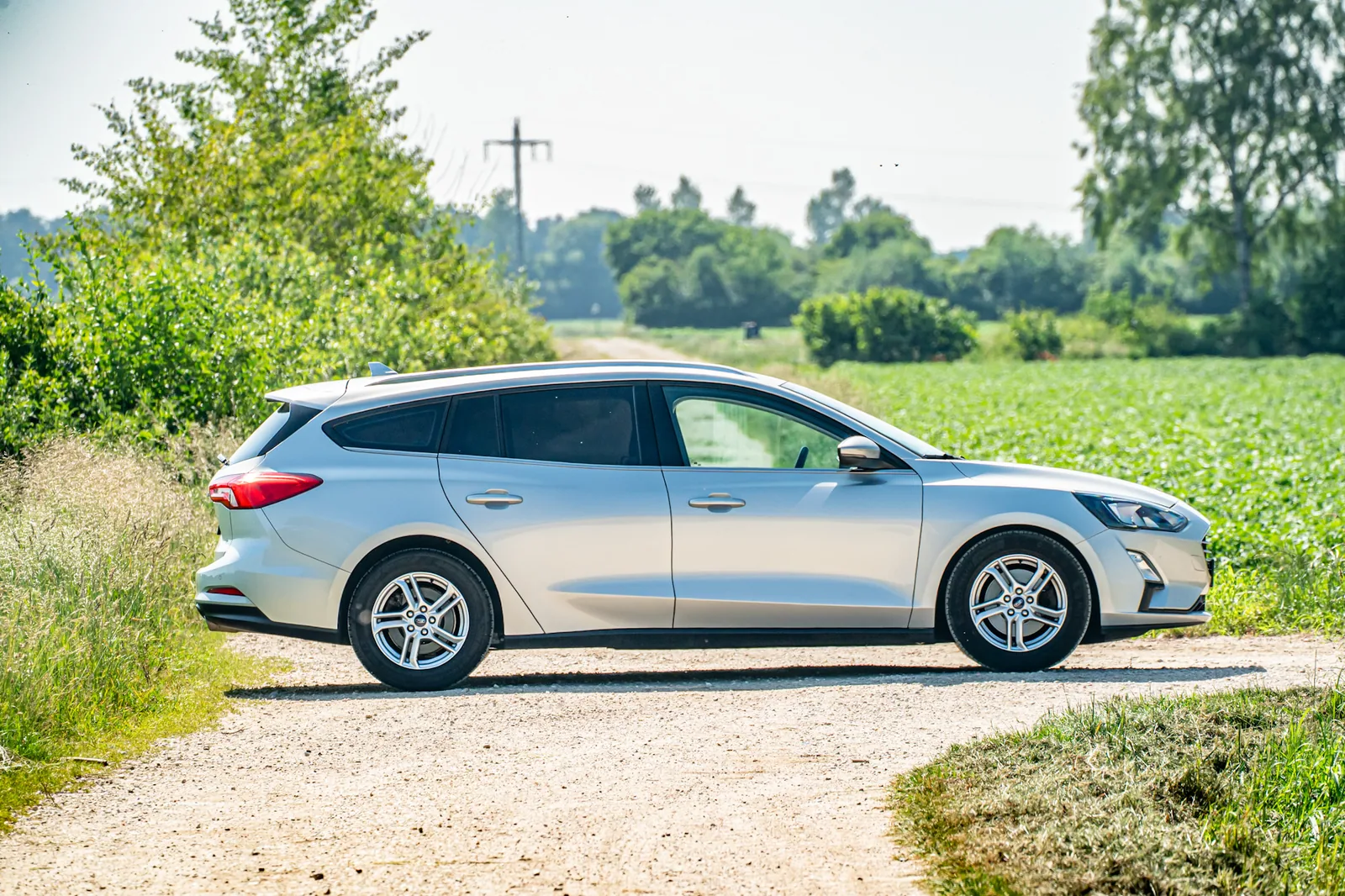 Ford Focus Turnier Cool & Connect 1.5 EcoBlue AT8 · ACC · Navi · AHK · 3