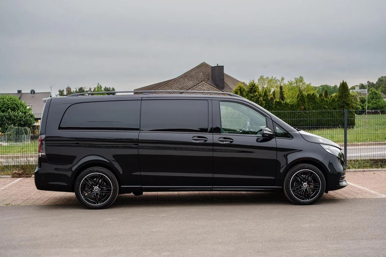 Mercedes-Benz V 300 d 4MATIC extralang Premium Tiffany by Franken Autodesign · Neuzustand · 20 km · Fahrgastraum mit 6 Sitzplätzen · 4