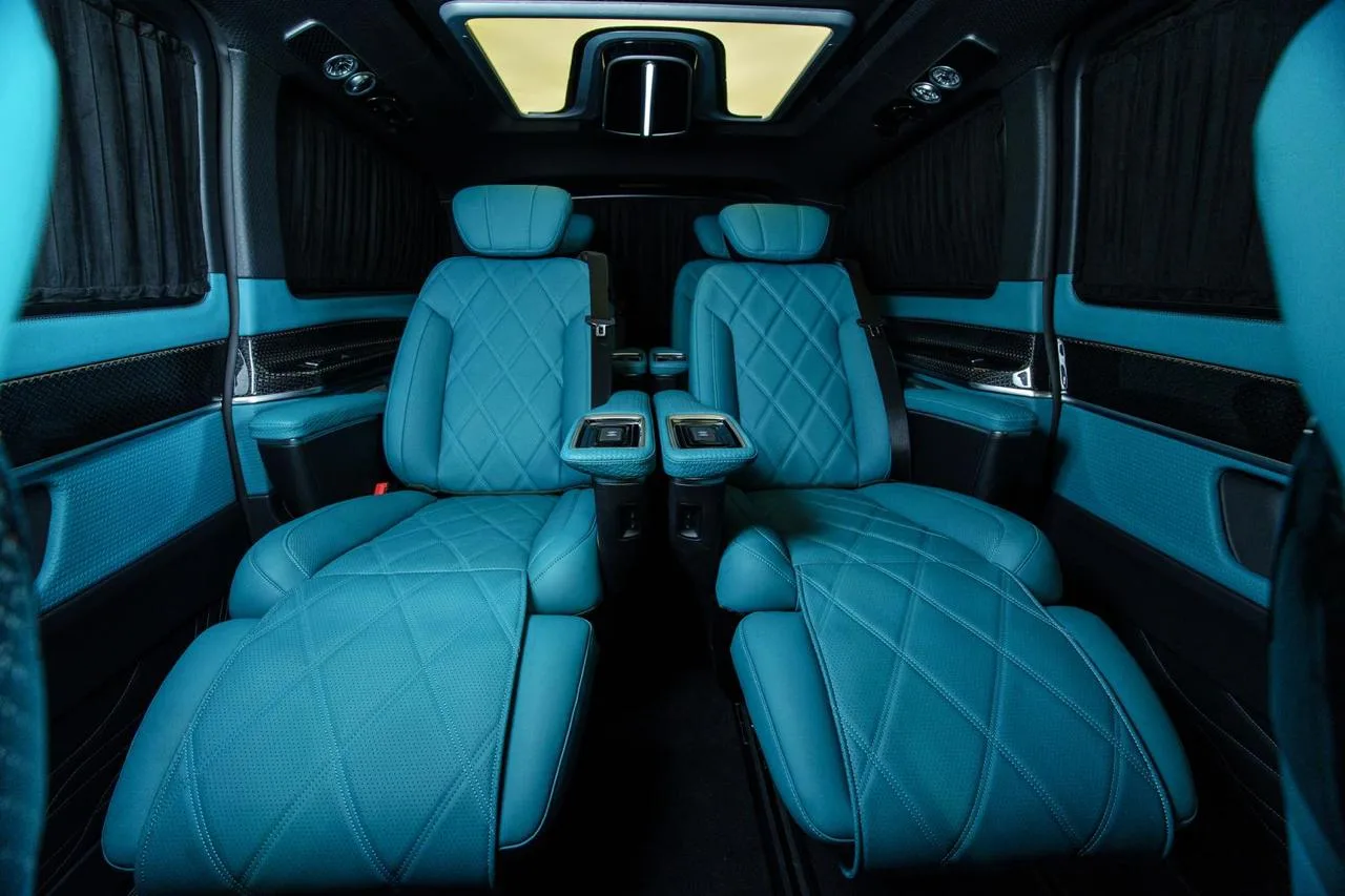Mercedes-Benz V 300 d 4MATIC extralang Premium Tiffany by Franken Autodesign · Neuzustand · 20 km · Fahrgastraum mit 6 Sitzplätzen · 11