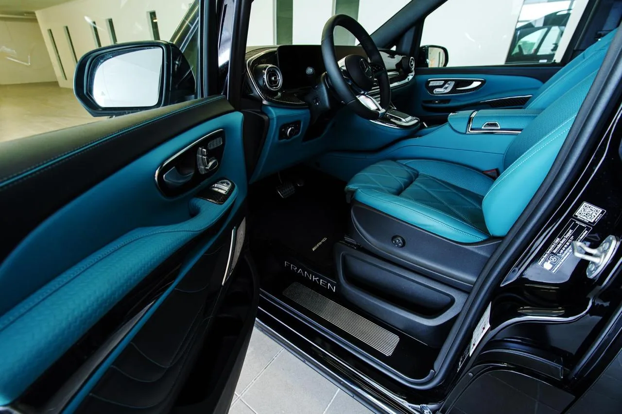 Mercedes-Benz V 300 d 4MATIC extralang Premium Tiffany by Franken Autodesign · Neuzustand · 20 km · Fahrgastraum mit 6 Sitzplätzen · 12