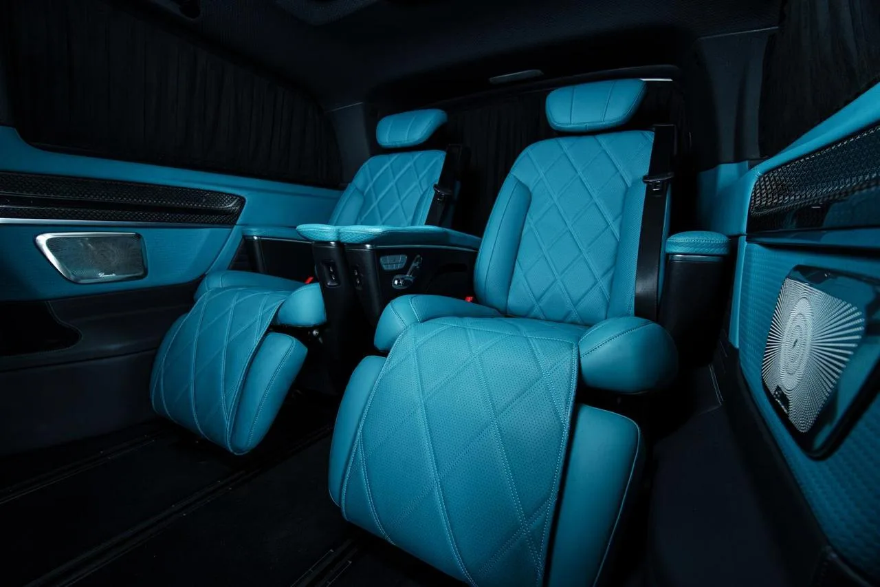 Mercedes-Benz V 300 d 4MATIC extralang Premium Tiffany by Franken Autodesign · Neuzustand · 20 km · Fahrgastraum mit 6 Sitzplätzen · 29