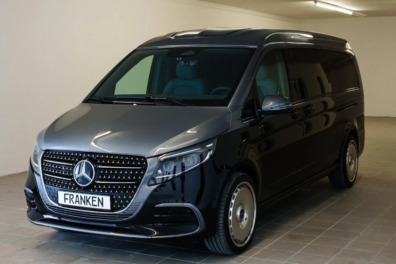 Mercedes-Benz V 300 d 4MATIC extralang Royal Lux Tiffany by Franken Autodesign · VIP-Lounge mit 4 Sitzplätzen · Erhöhtes Dach · Neuzustand · 20 km · 2