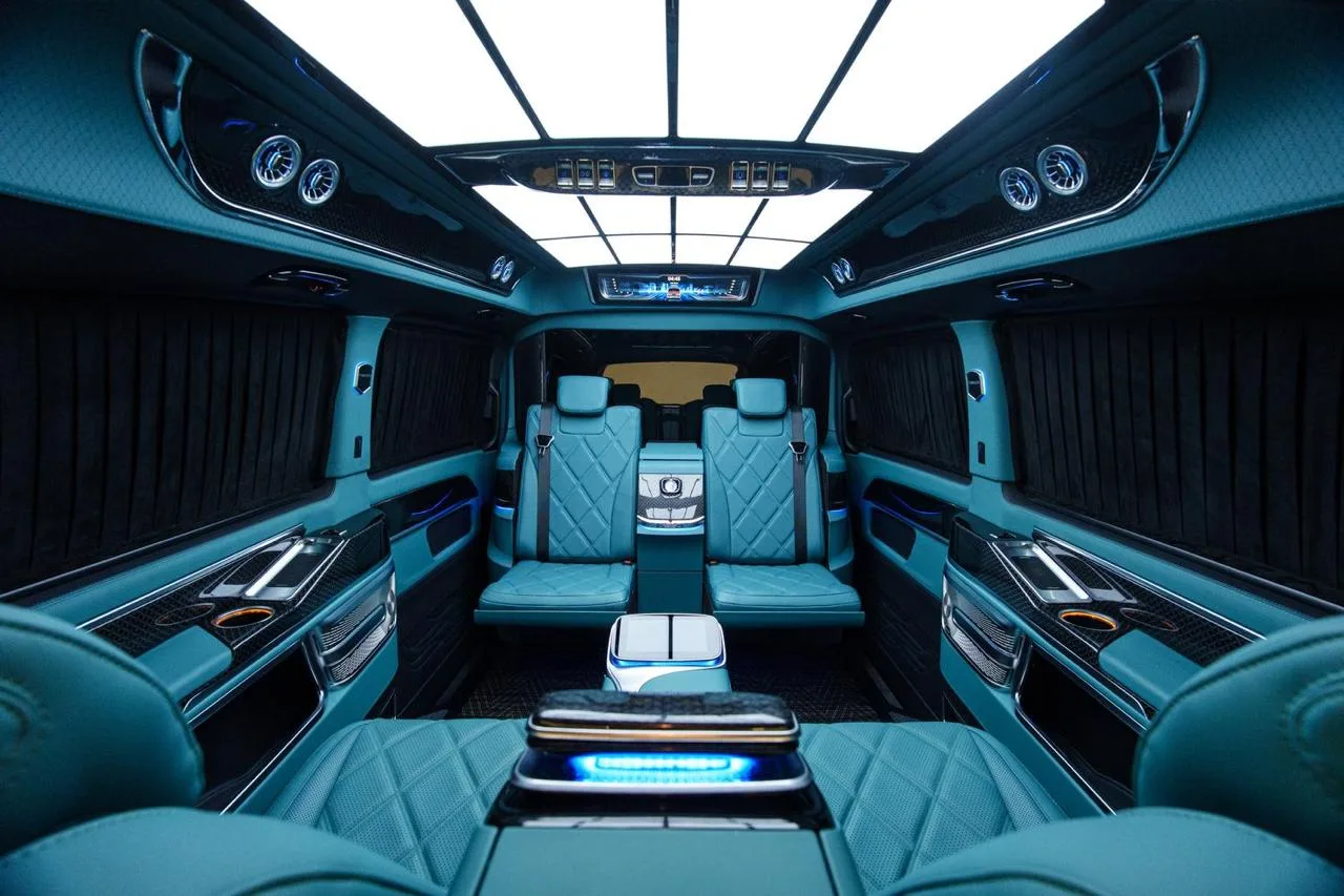 Mercedes-Benz V 300 d 4MATIC extralang Royal Lux Tiffany by Franken Autodesign · VIP-Lounge mit 4 Sitzplätzen · Erhöhtes Dach · Neuzustand · 20 km · 18