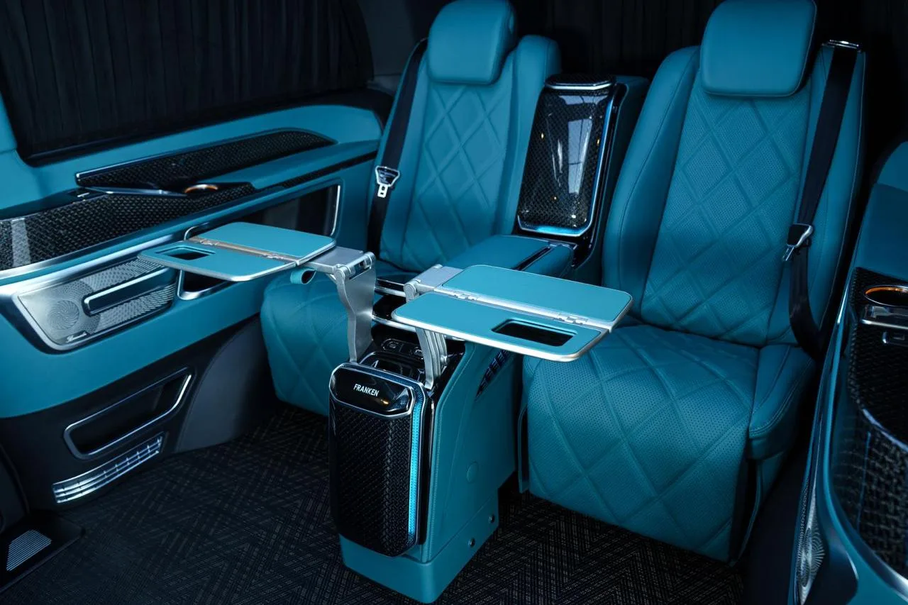 Mercedes-Benz V 300 d 4MATIC extralang Royal Lux Tiffany by Franken Autodesign · VIP-Lounge mit 4 Sitzplätzen · Erhöhtes Dach · Neuzustand · 20 km · 29