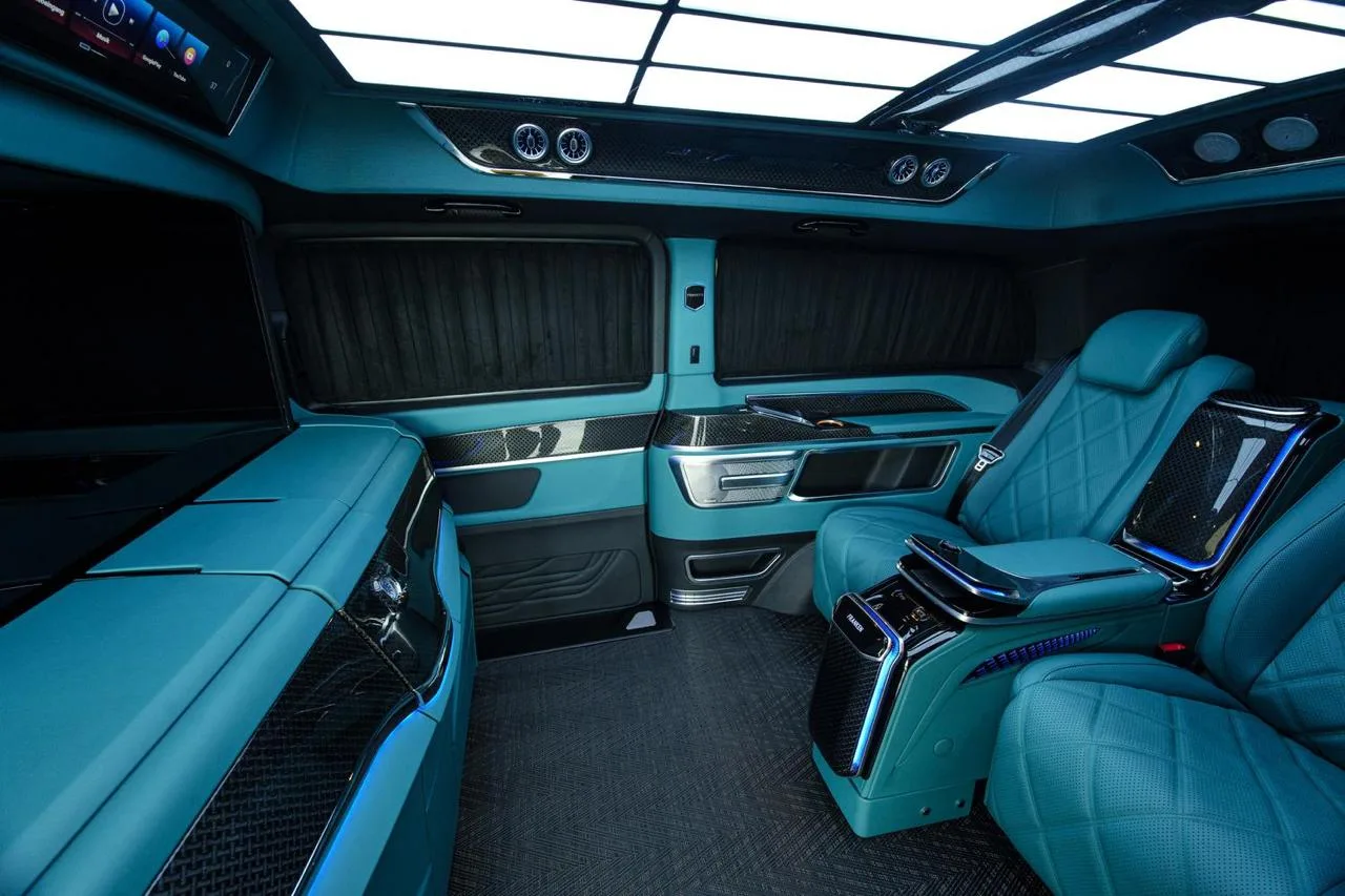 Mercedes-Benz V 300 d 4MATIC extralang Royal Lux Tiffany by Franken Autodesign · VIP-Lounge mit 4 Sitzplätzen · Erhöhtes Dach · Neuzustand · 20 km · 33