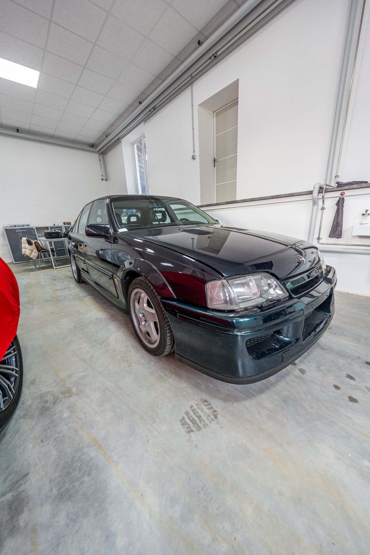 Opel Lotus Omega 3.6 Biturbo · 377 PS · Nr. 0571 von 950 · 6-Gang-Schaltgetriebe · 2 Halter · Serviceheft · 2