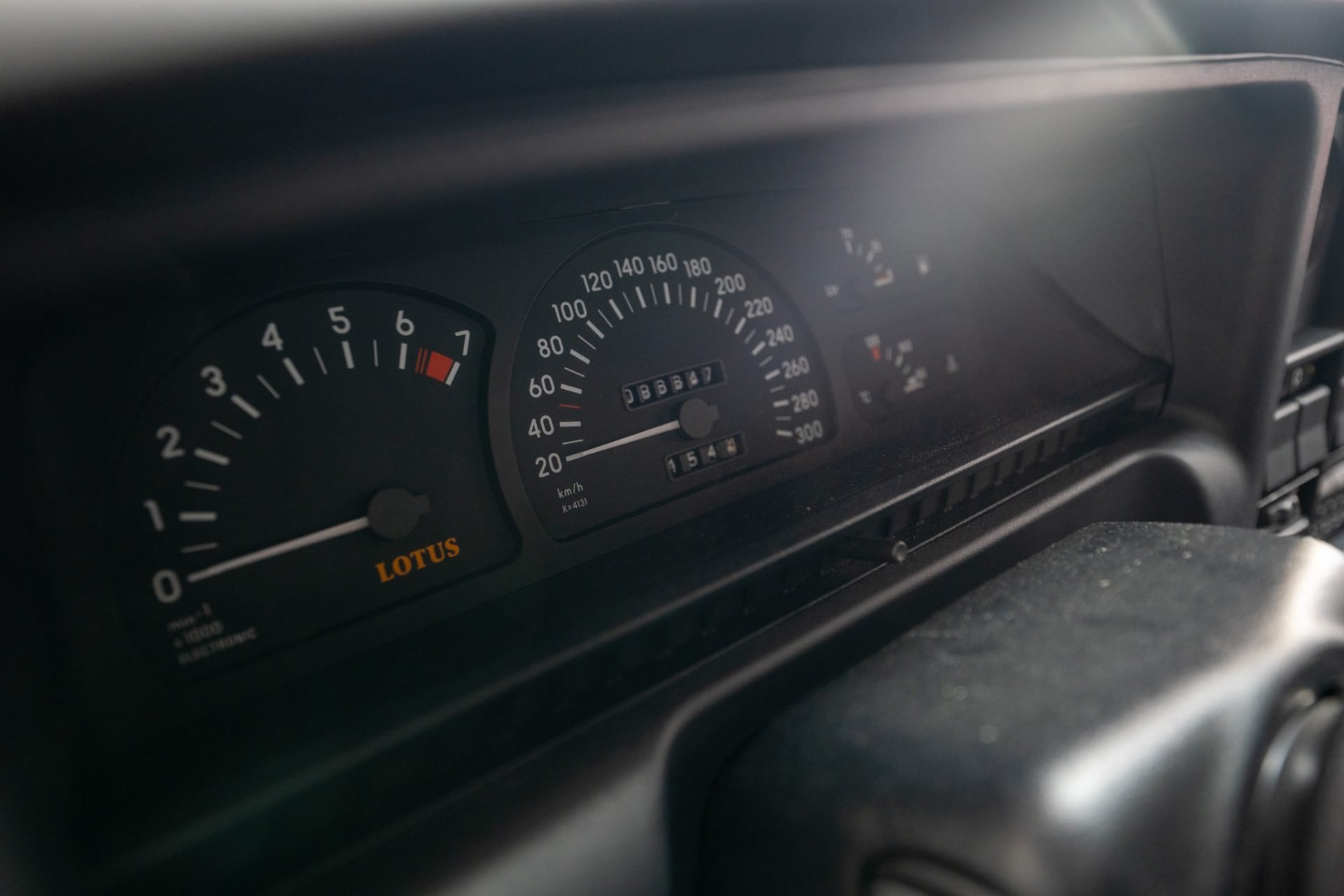 Opel Lotus Omega 3.6 Biturbo · 377 PS · Nr. 0571 von 950 · 6-Gang-Schaltgetriebe · 2 Halter · Serviceheft · 12