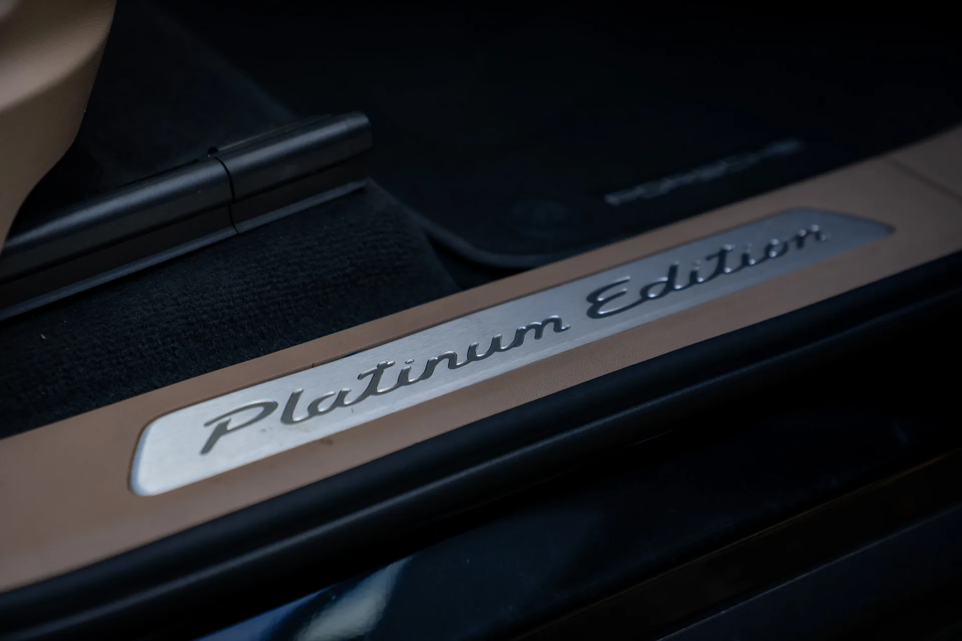 Porsche Cayenne S Coupé Platinum Edition · 440 PS · Luftfederung · Hinterachslenkung · Head-Up · 22 Zoll · 33