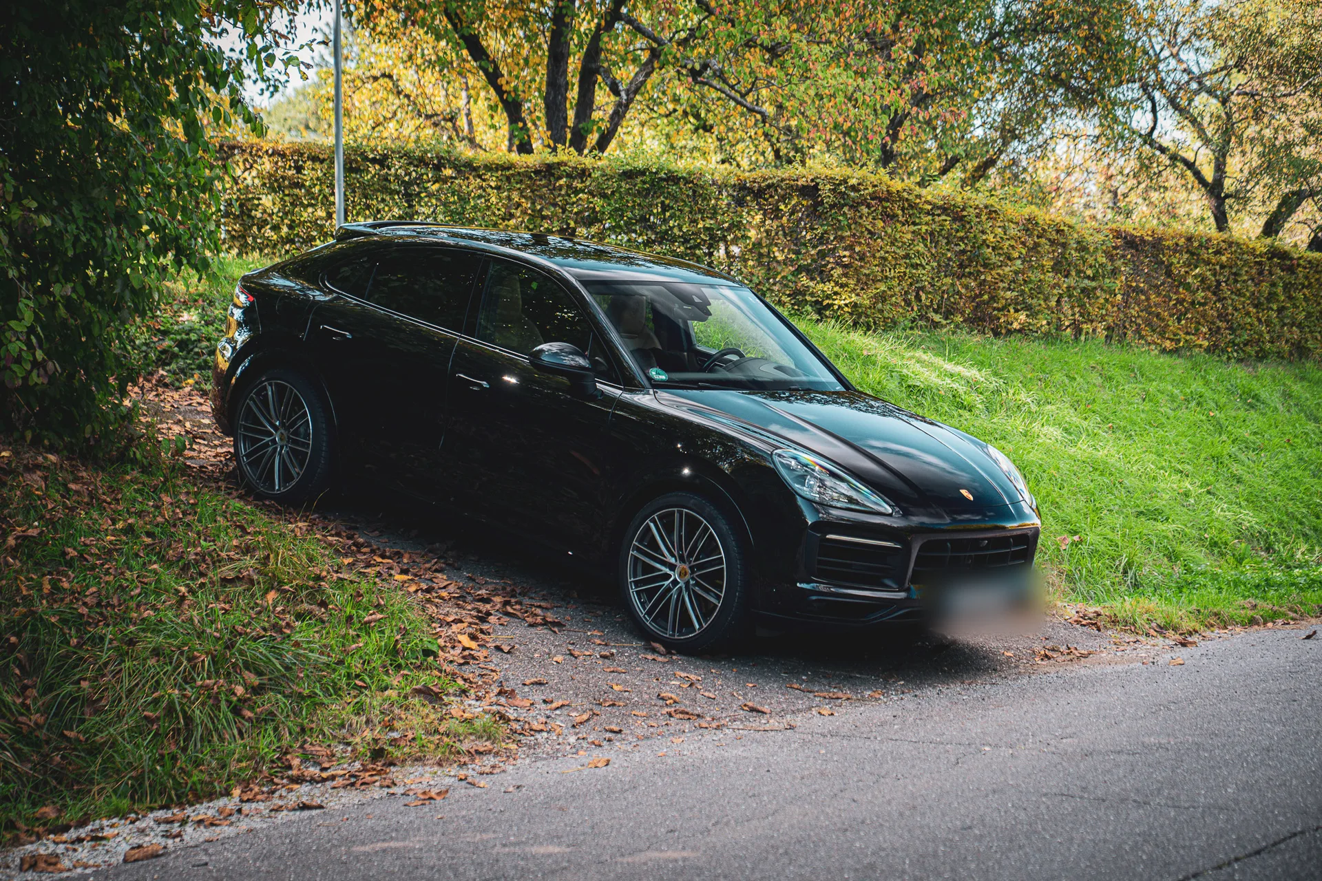 Porsche Cayenne S Coupé Platinum Edition · 440 PS · Luftfederung · Hinterachslenkung · Head-Up · 22 Zoll · 10
