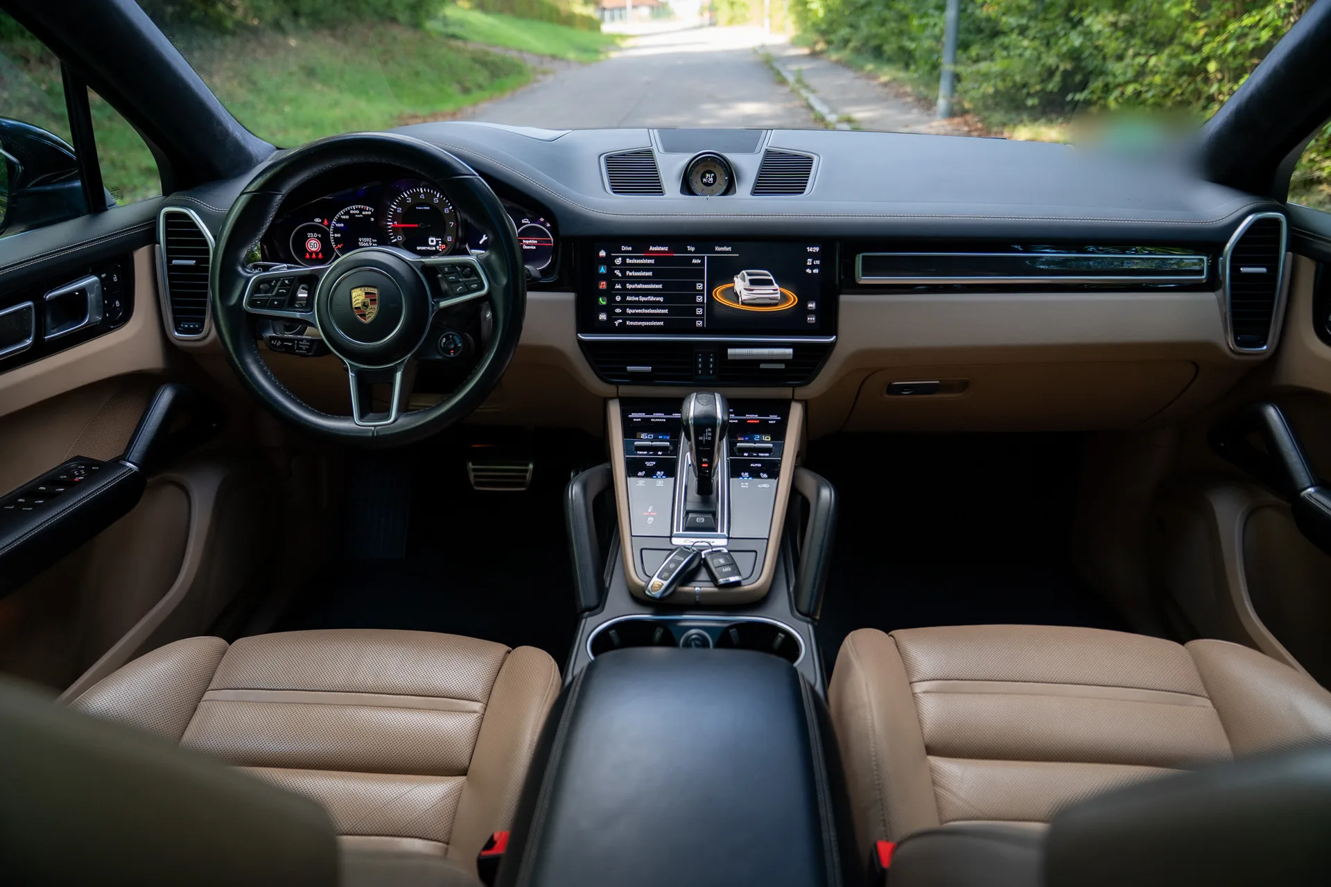 Porsche Cayenne S Coupé Platinum Edition · 440 PS · Luftfederung · Hinterachslenkung · Head-Up · 22 Zoll · 16