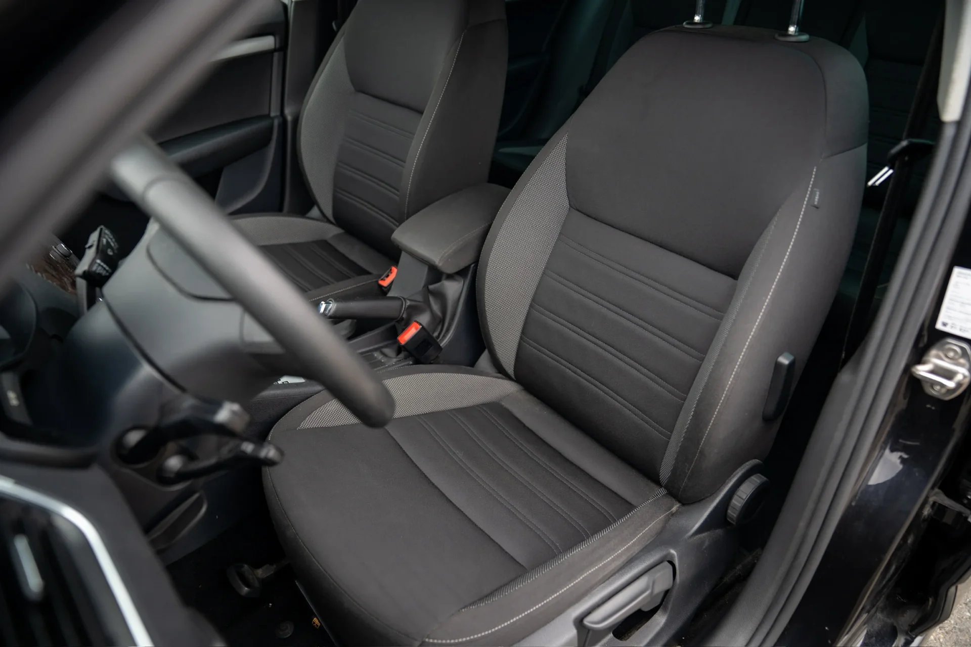 Škoda Octavia Combi 1.5 TGI DSG · Erdgas (CNG) · HU neu bis 03/2028 · ohne Nachlackierung · ACC · 15