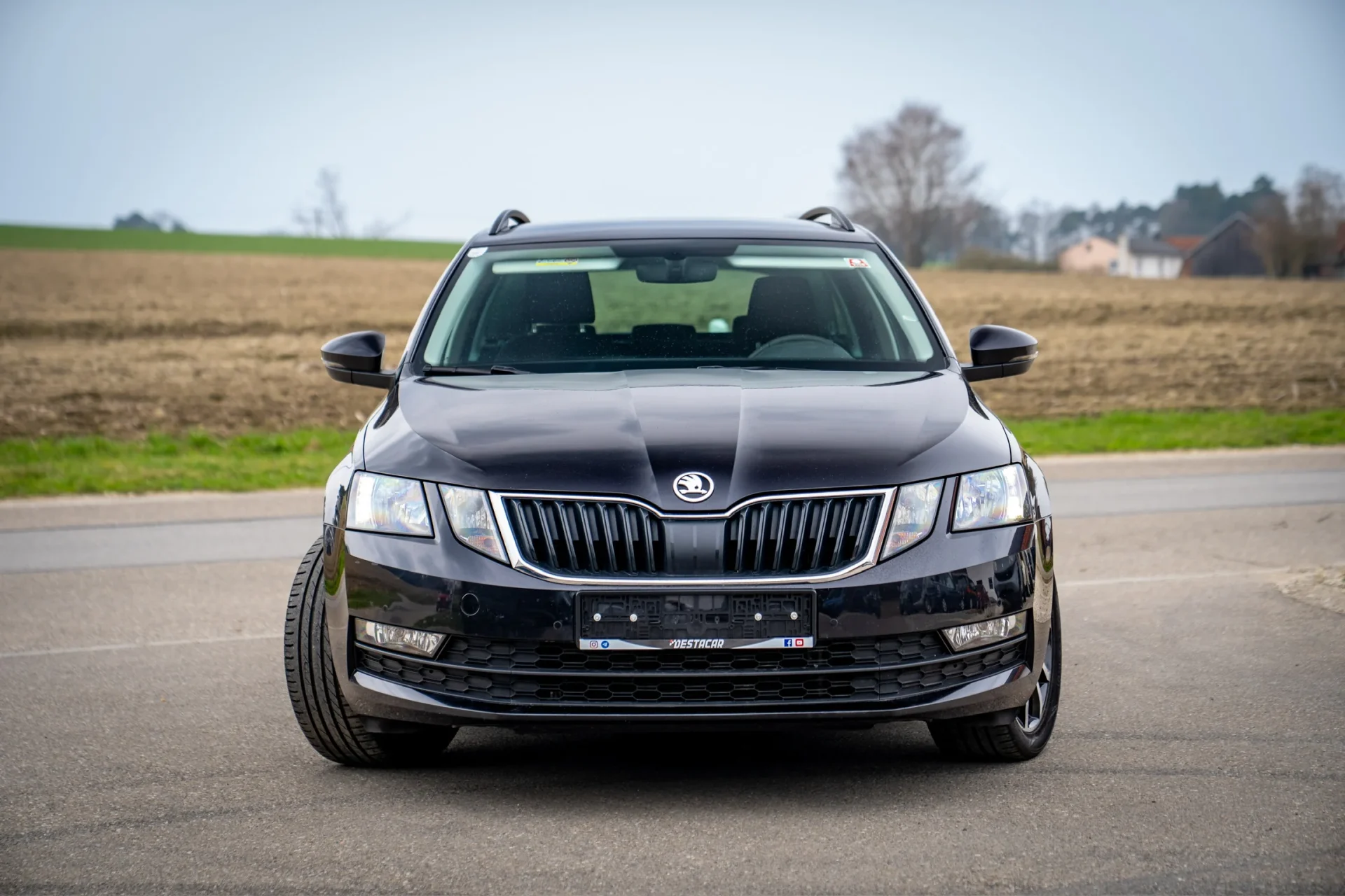Škoda Octavia Combi 1.5 TGI DSG · Erdgas (CNG) · HU neu bis 03/2028 · ohne Nachlackierung · ACC · 27