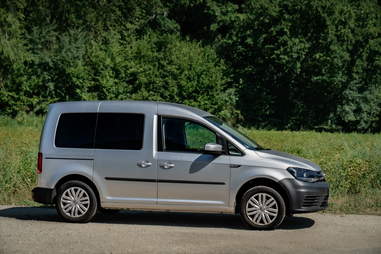 Volkswagen Caddy Kombi Trend 1.4 TSI · 1. Hand · Standheizung · Klimaautomatik · Scheckheft · 5