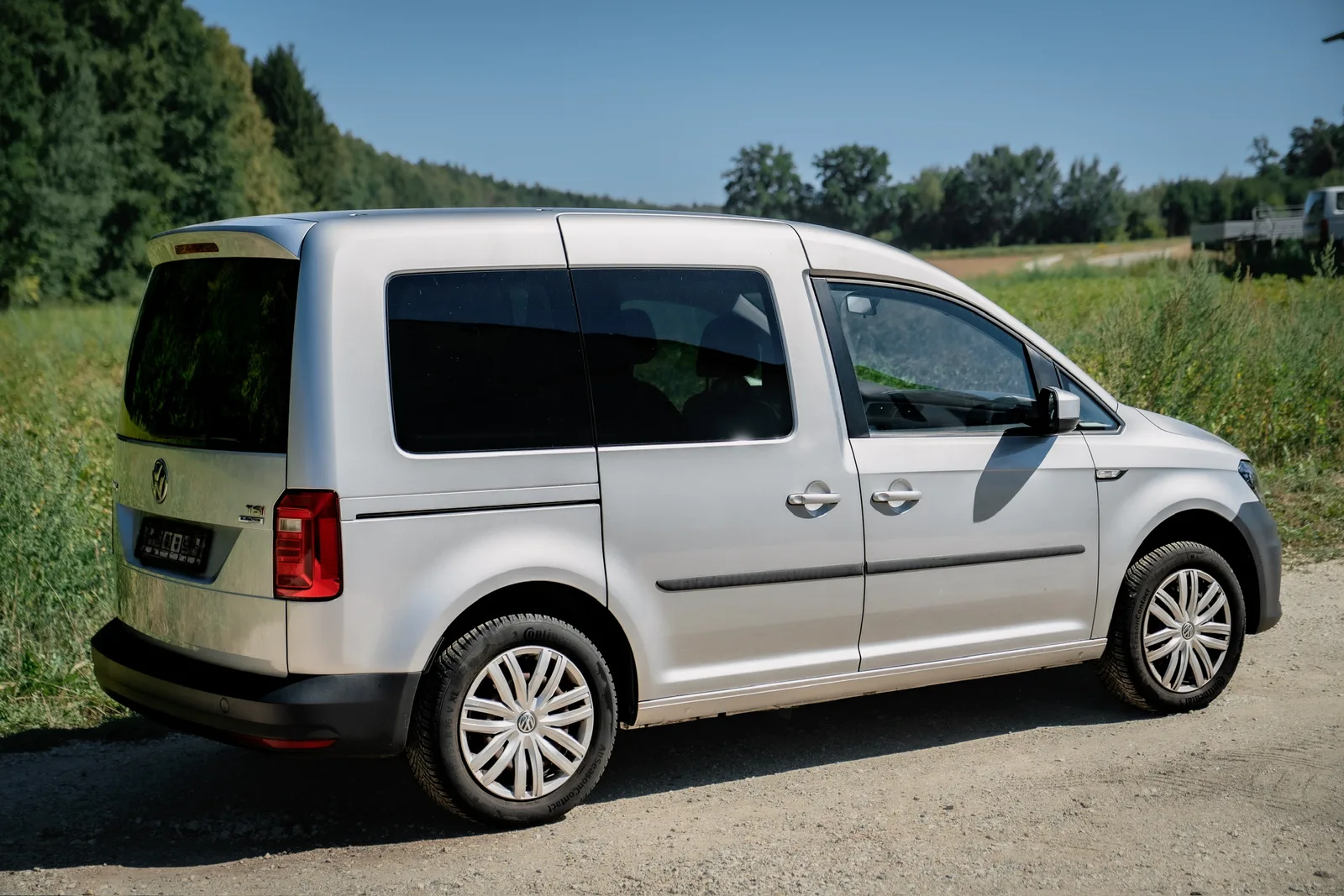 Volkswagen Caddy Kombi Trend 1.4 TSI · 1. Hand · Standheizung · Klimaautomatik · Scheckheft · 7