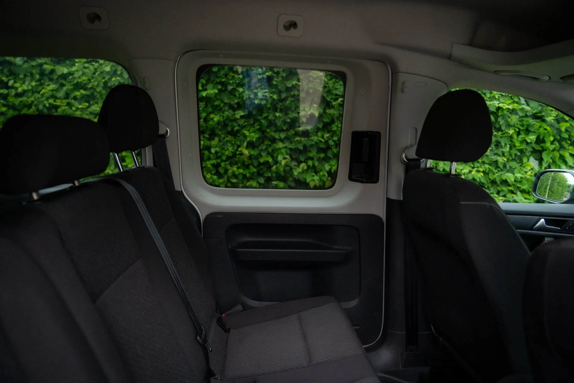 Volkswagen Caddy 1.4 TGI DSG · Erdgas (CNG) · Zahnriemen neu 04/2026 · Scheckheft lückenlos · HU bis 12/2027 · 5