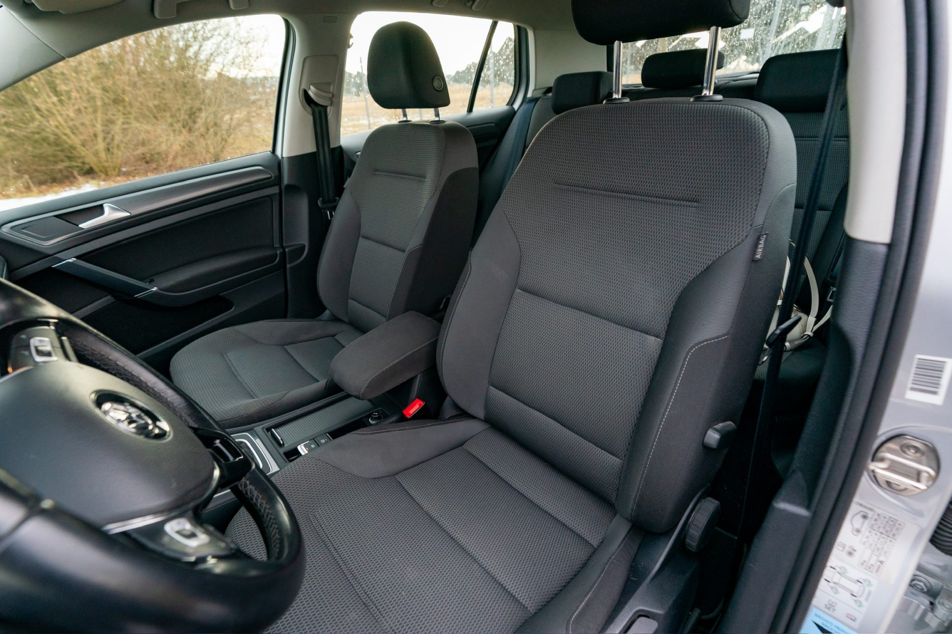 Volkswagen Golf 1.5 TGI · ACC · Standheizung · 18